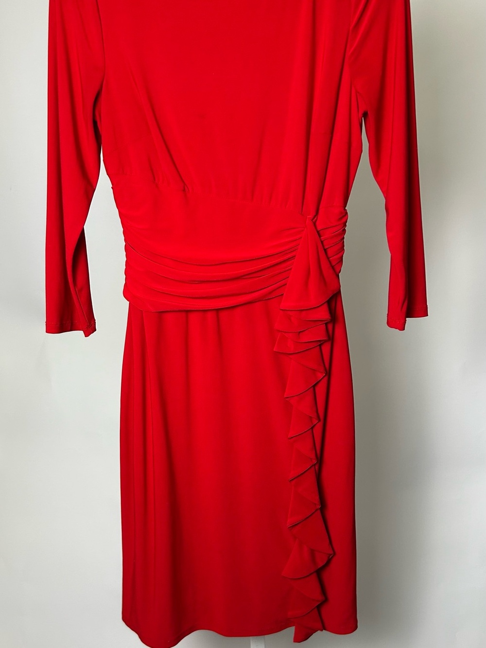 Elegant Red Long Sleeve Ruffle-Waist Midi Dress